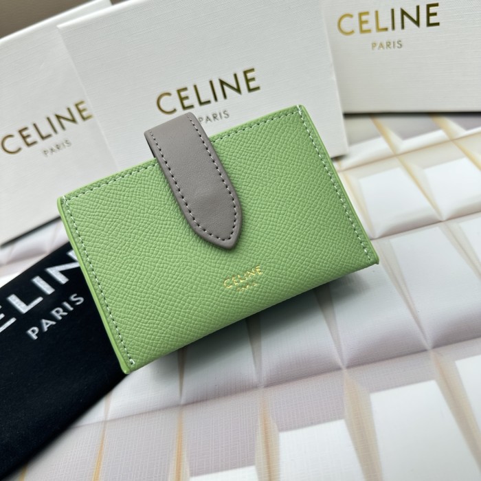 超話題! Celineセリーヌ コピー 短財布