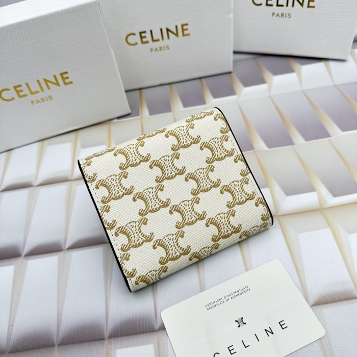 追跡付 Celineセリーヌ 偽物通販 短財布