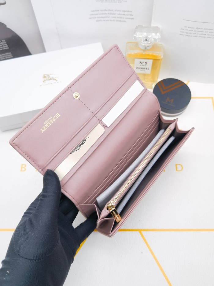 新作 Burberryバーバリーィ激安通販 長財布