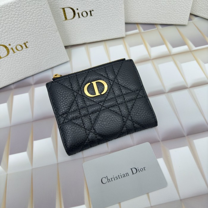 使い勝手良し Diorディオール コピーおすすめ 短財布