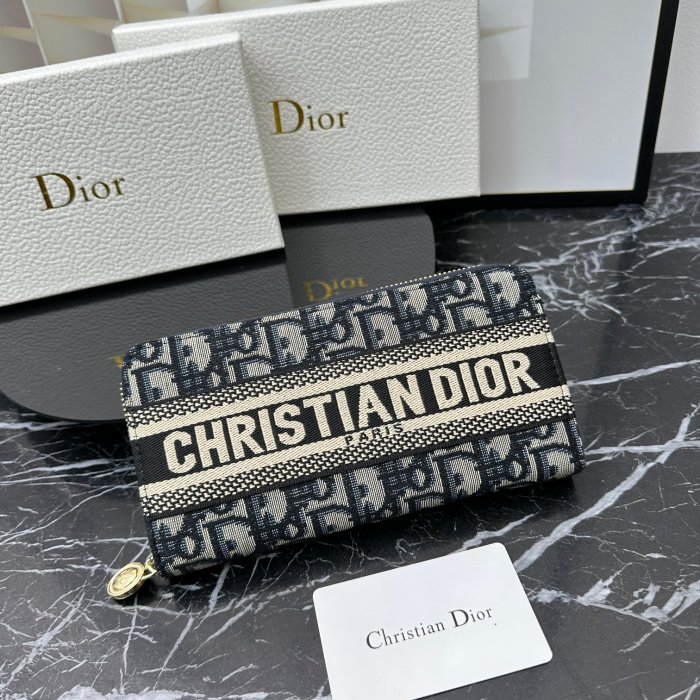 ★超人気 Diorディオール 激安偽物 長財布
