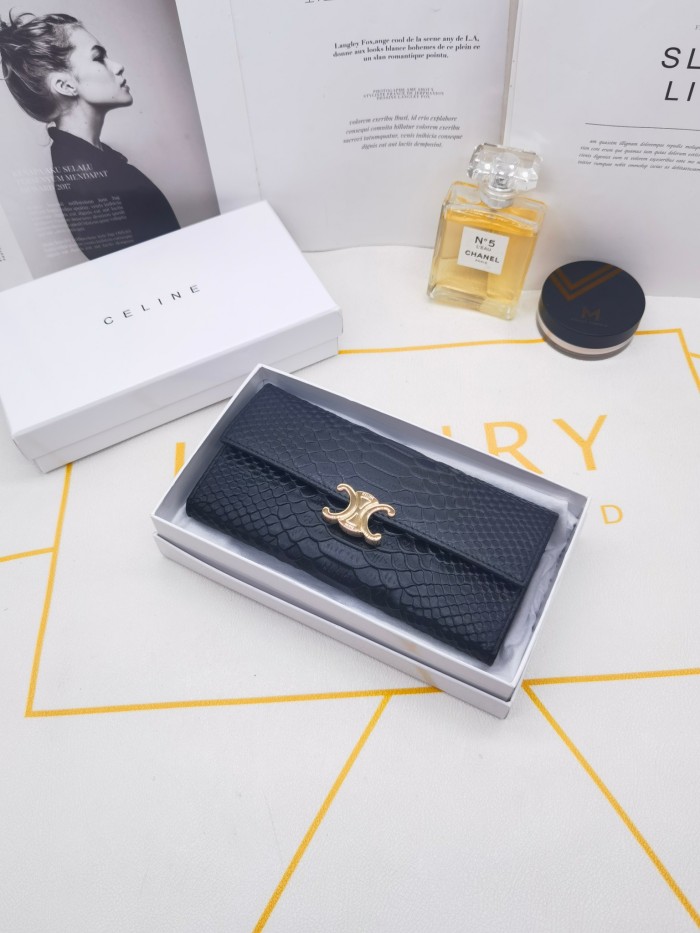 超話題! セリーヌ 偽物通販 長財布