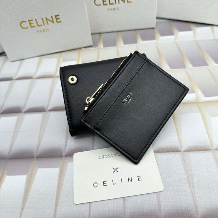 日本未入荷 Celineセリーヌ コピーおすすめ 短財布