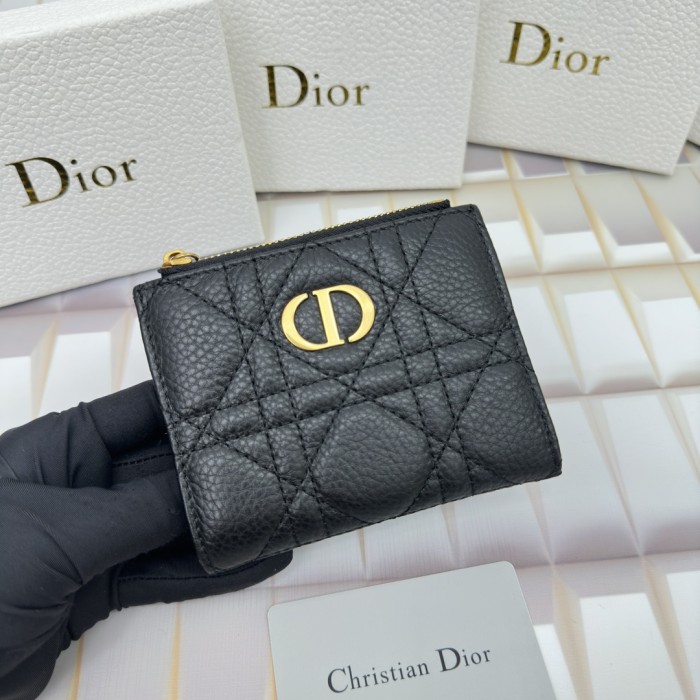 使い勝手良し Diorディオール コピーおすすめ 短財布