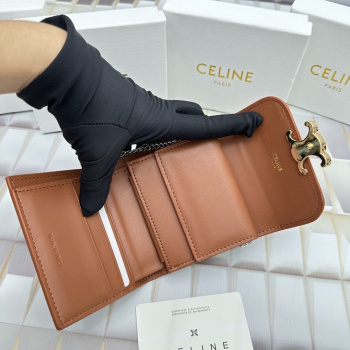 超話題! Celineセリーヌ 偽物通販 短財布