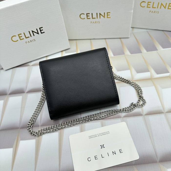 一目惚れ♪ Celineセリーヌ 激安偽物 短財布