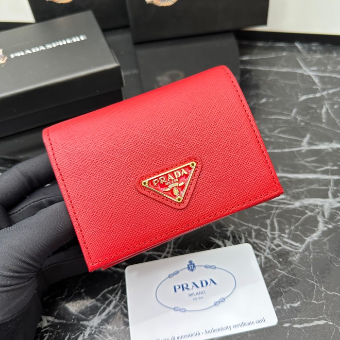 超話題! Pradaプラダ スーパーコピー 短財布