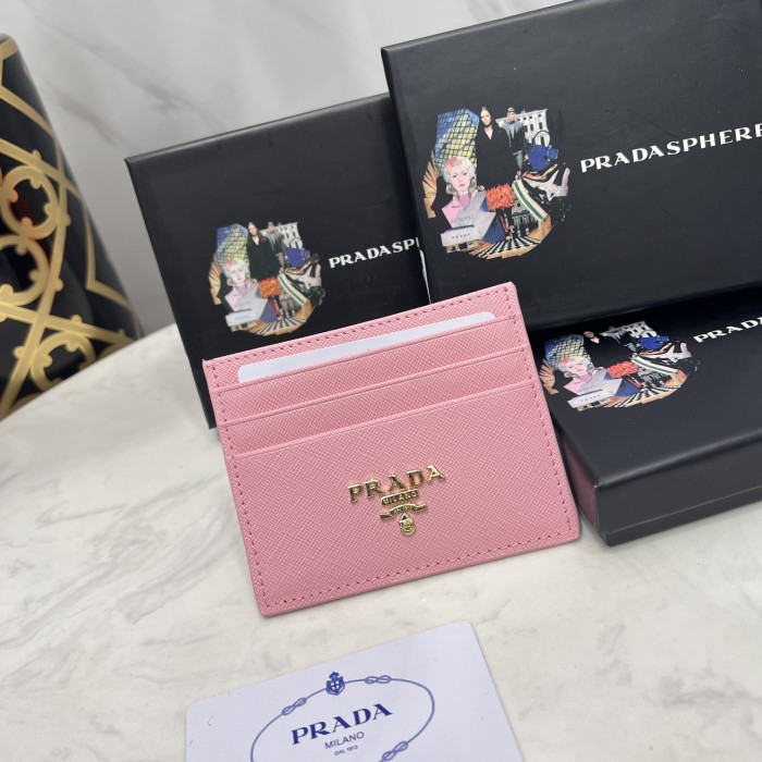 累積売上総額第１位！Pradaプラダ コピー 短財布