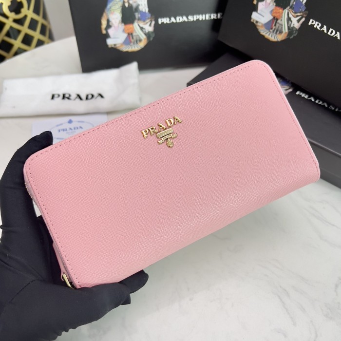 超奇跡の入荷☆ Pradaプラダ 偽物通販 長財布