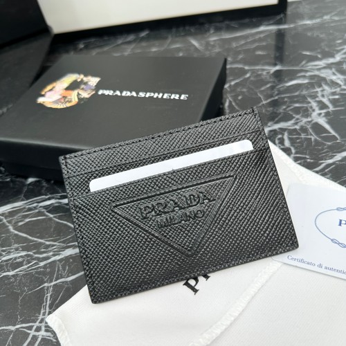 ★超人気 Pradaプラダ n級品 短財布