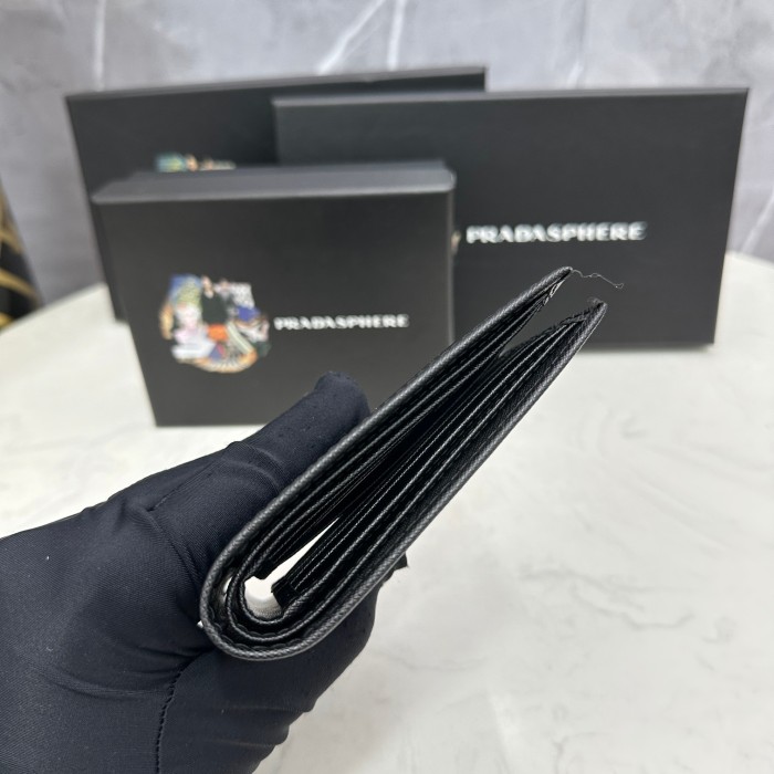 新作 Pradaプラダ スーパーコピー 短財布
