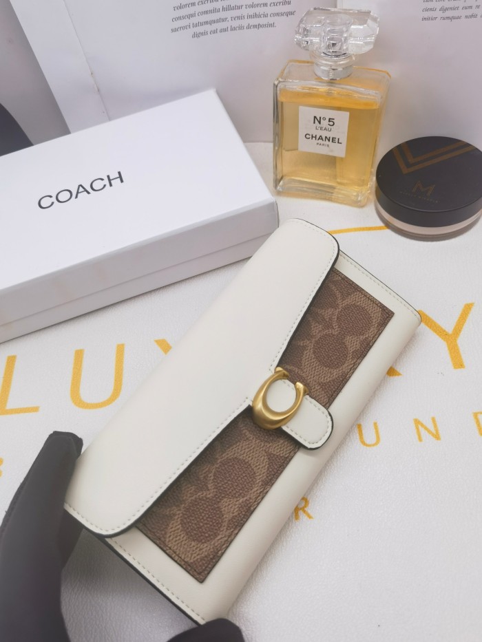 ★超人気 Coachコーチ 偽物通販 長財布