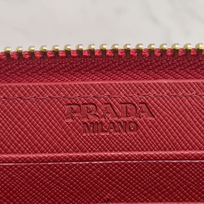 日本未入荷 Pradaプラダ スーパーコピー 長財布