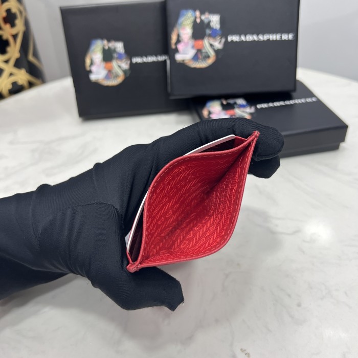 使い勝手良し Pradaプラダ 激安通販 短財布