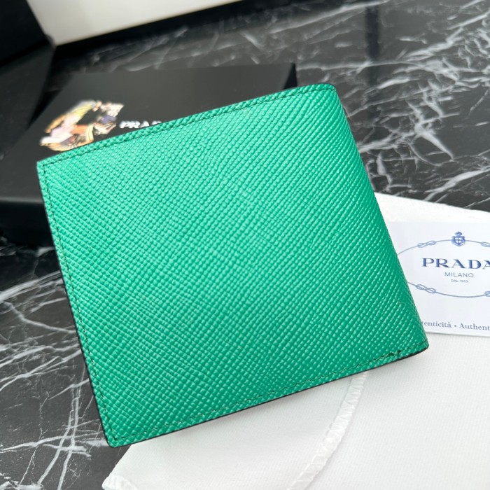【話題商品！】Pradaプラダ コピー 短財布