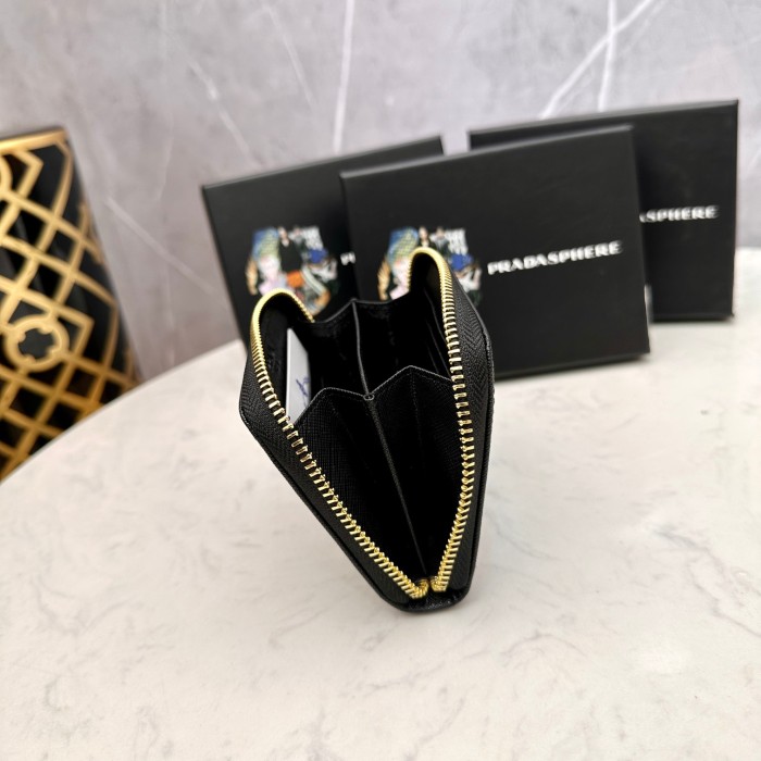 追跡付 Pradaプラダ n級品 短財布