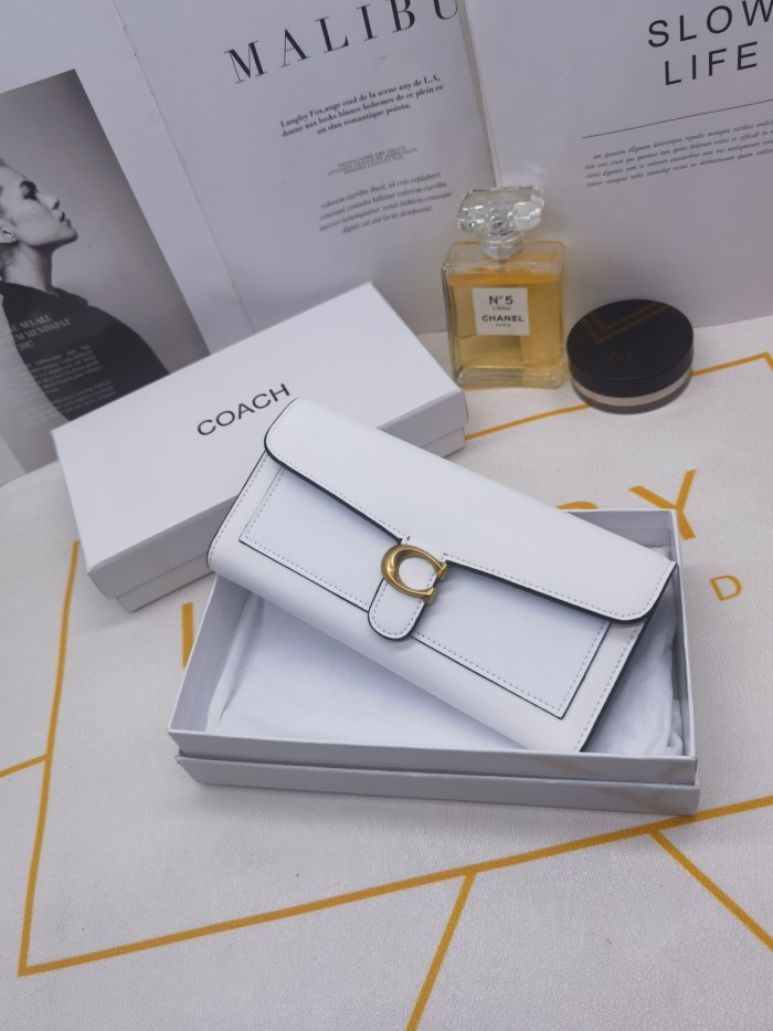 高品質 Coachコーチコピーおすすめ 長財布