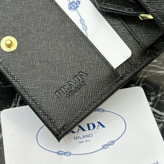 高品質 Pradaプラダ n級品 短財布