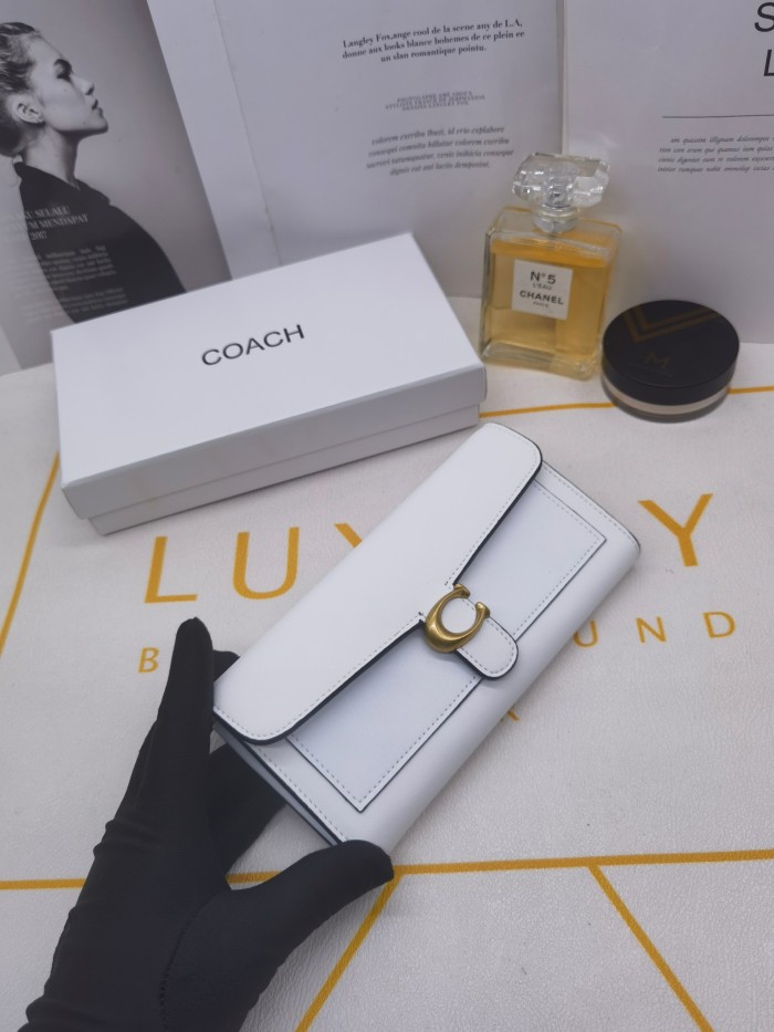高品質 Coachコーチコピーおすすめ 長財布