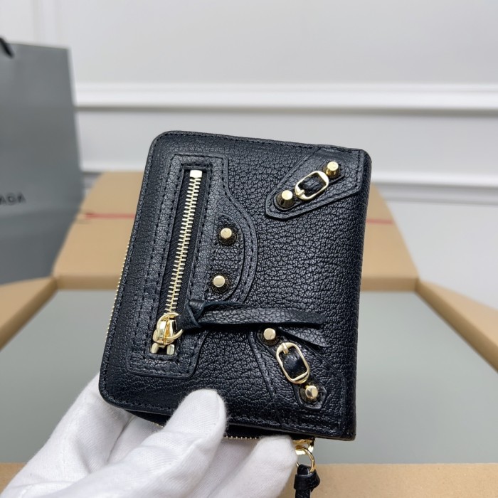★超人気 Balenciaga バレンシアガ 激安偽物 短財布