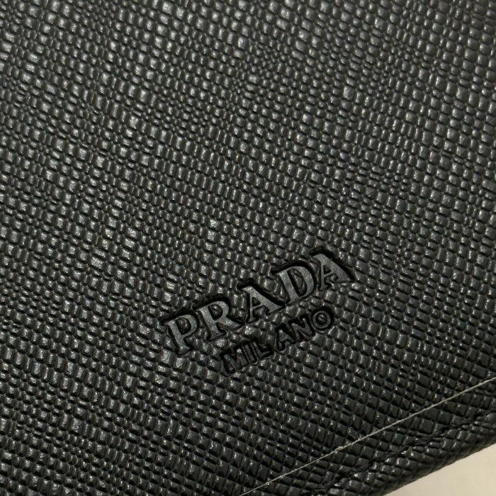 入手困難 Pradaプラダ 激安通販 長財布