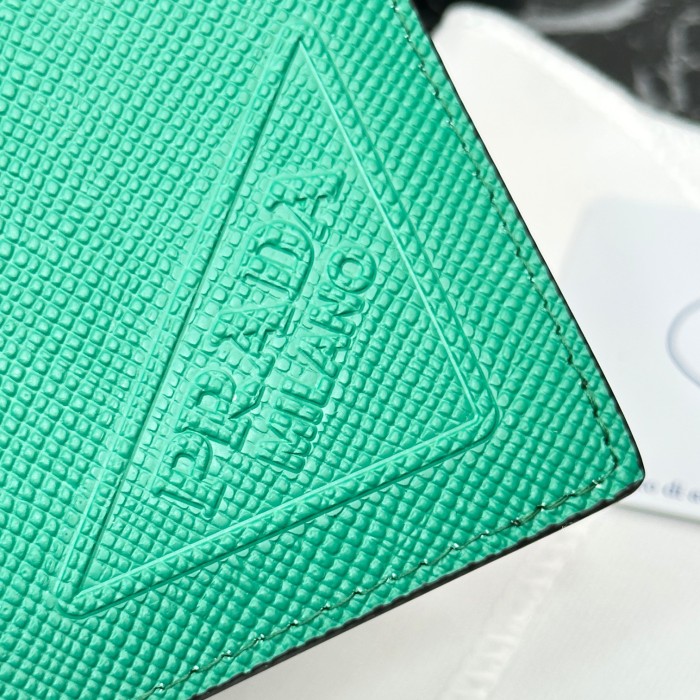 【話題商品！】Pradaプラダ コピー 短財布