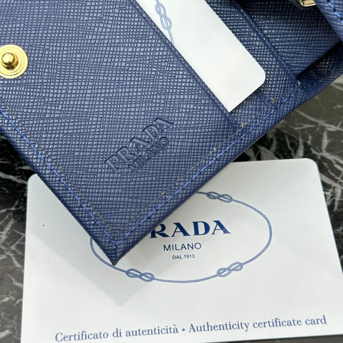 累積売上総額第１位！Pradaプラダ 偽物通販 短財布
