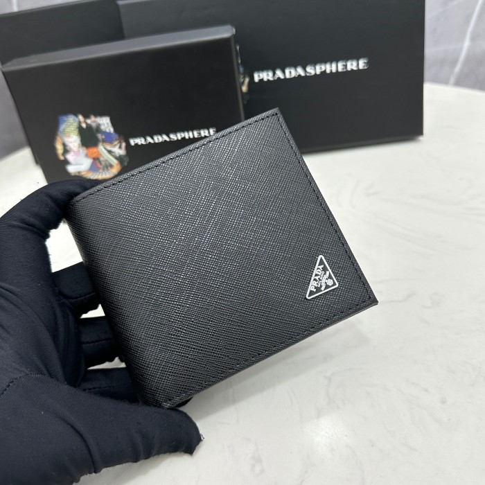 新作 Pradaプラダ スーパーコピー 短財布