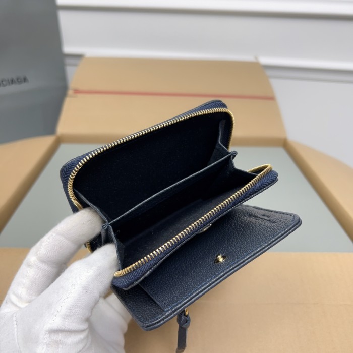 一目惚れ♪ Balenciaga バレンシアガ コピーおすすめ 短財布