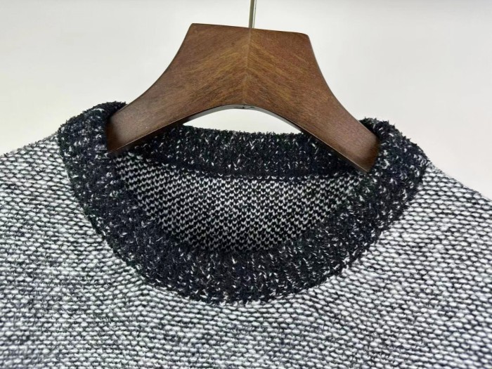 超話題! ロエベ コピー フロントの大きなロゴタオル刺繍ジャカードセーター