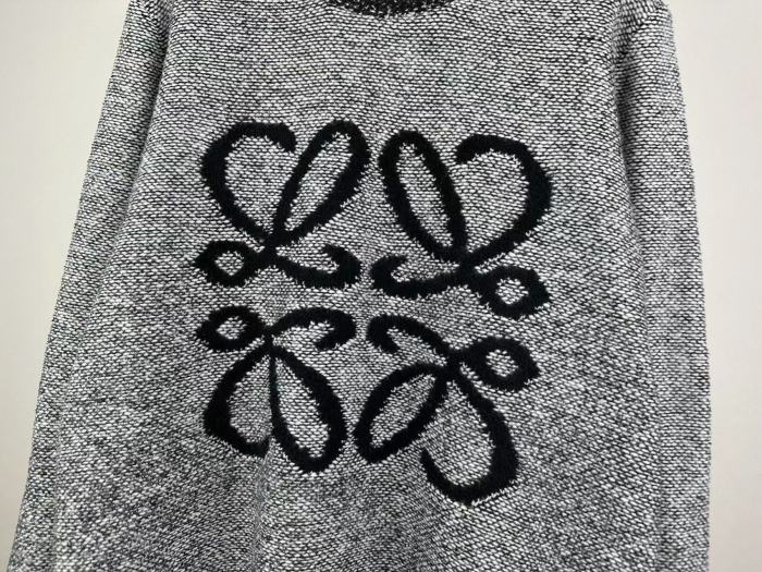 超話題! ロエベ コピー フロントの大きなロゴタオル刺繍ジャカードセーター