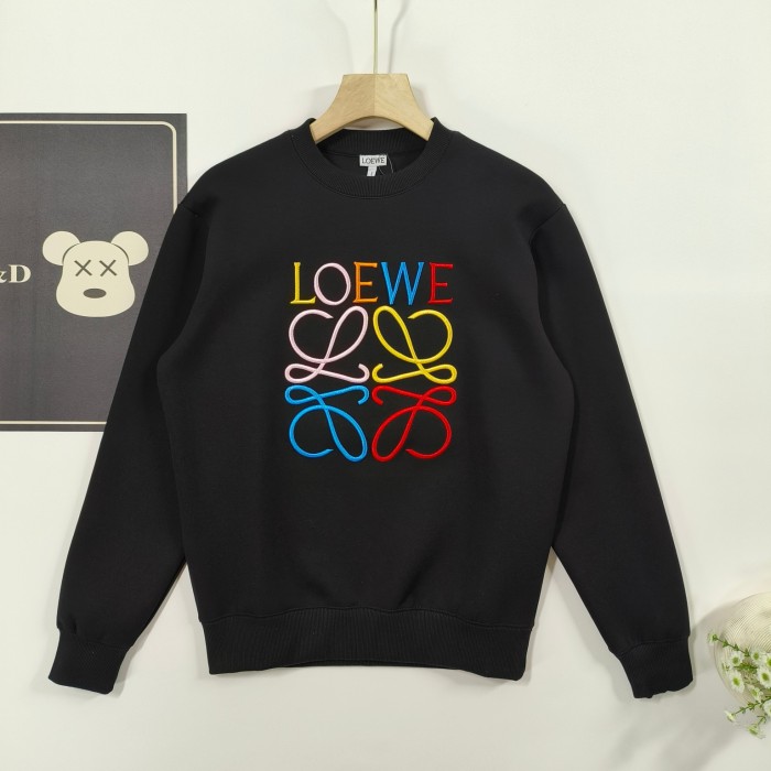 累積売上総額第１位！ ロエベ コピーおすすめ 新型龍紋刺繍ロゴカジュアル丸首パーカー2色