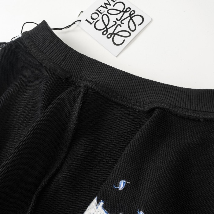 日本未入荷 ロエベ 偽物通販 クラシック炎のポケットパッチワークデザイン刺繍柄ラウンドネックの衛衣