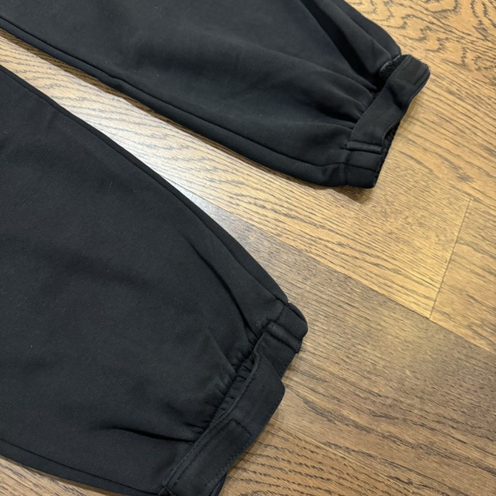 超奇跡の入荷☆ プラダ 激安偽物 トリコロールテープ刺繍ギャザーゆったりカジュアル長ズボンブルマーパンツ