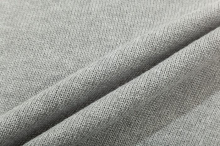 【限定】 プラダ 偽物通販 クラシックLOGO刺繍スリーブ丸首ニットセーター
