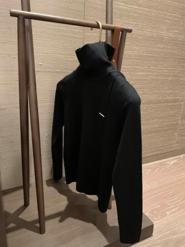 【限定】プラダ 激安通販 23 SS秋冬小タートルネック研ぎ毛タイツ