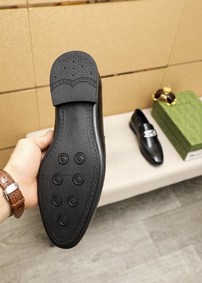 超奇跡の入荷☆ グッチ n級品 カジュアルシューズ