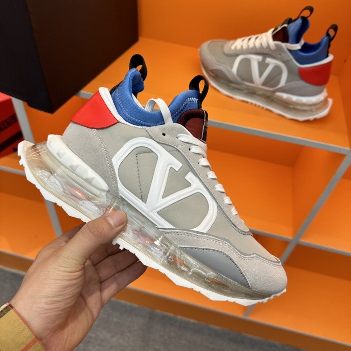 追跡付 ヴァレンティノ n級品 ファッションカジュアルスポーツモデル