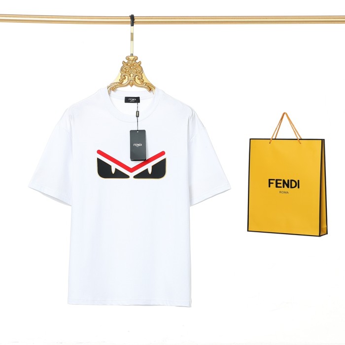 超奇跡の入荷☆ フェンディ 偽物通販 半袖Tシャツ