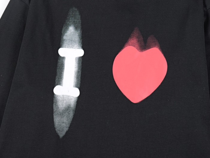 追跡付 バレンシアガ 激安通販 520ハート限定バックネッククラシック刺繍LOGO衛衣長袖Tシャツ