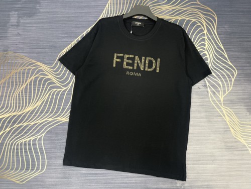 大人気 フェンディ激安通販 2024春夏新作布刺繍ロゴラウンドネック半袖Tシャツ2色