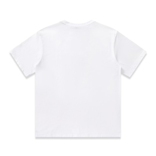 使い勝手良し フェンディ 激安通販 24 ss目もとプリント半袖Tシャツ