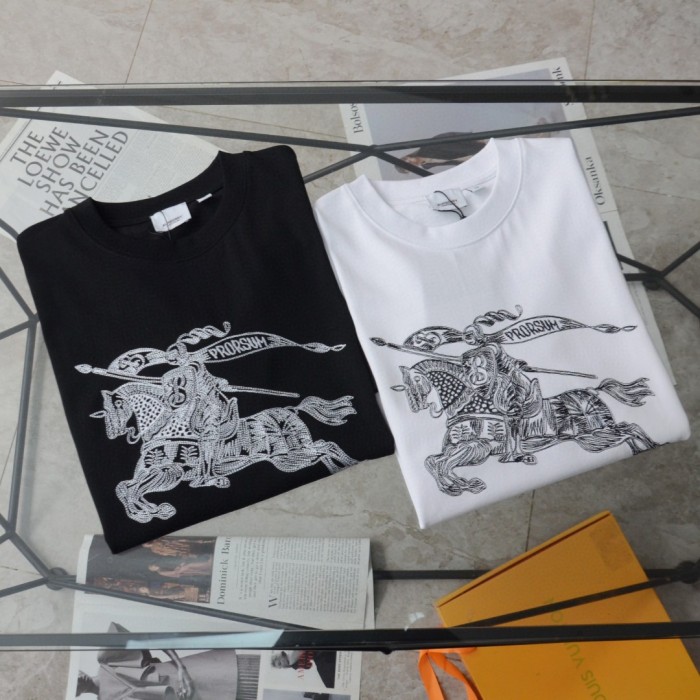 新作 バーバリー コピー Burberry定番戦馬刺繍ロゴカジュアル丸首半袖Tシャツ