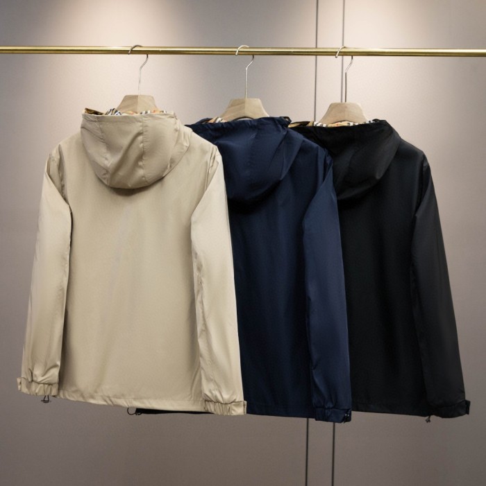 大人気 バーバリー n級品 Burberryキャップ付きジャケット3色