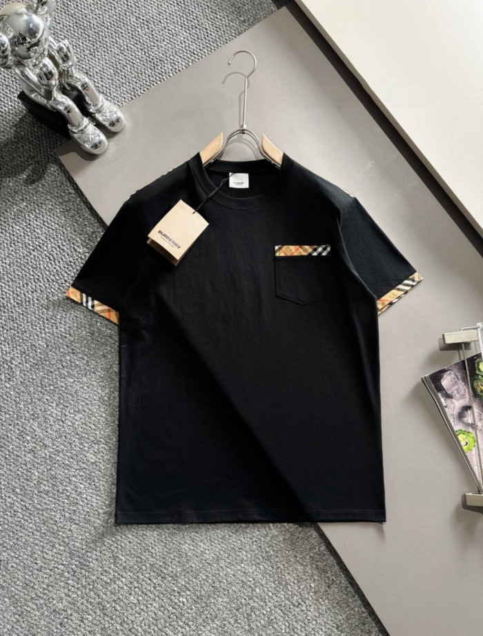 累積売上総額第１位！バーバリー 激安偽物 Burberry定番戦馬刺繍ロゴカジュアル丸首半袖Tシャツ