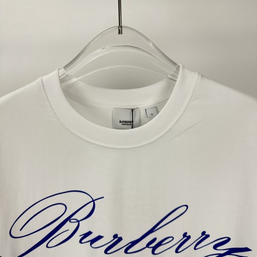 使い勝手良し バーバリー 激安偽物 2024新作スワン柄カップル用半袖Tシャツ