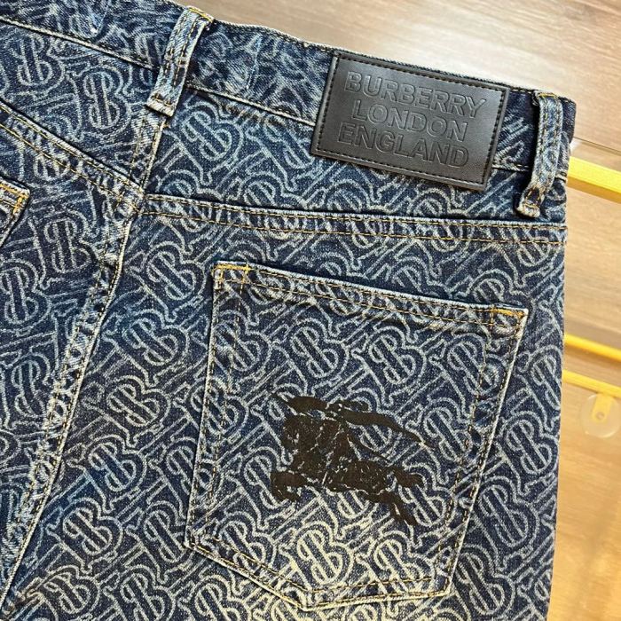 ★超人気 バーバリー コピー burberry戦馬満印LOGOコーナー同期新品重工水洗ジーンズ