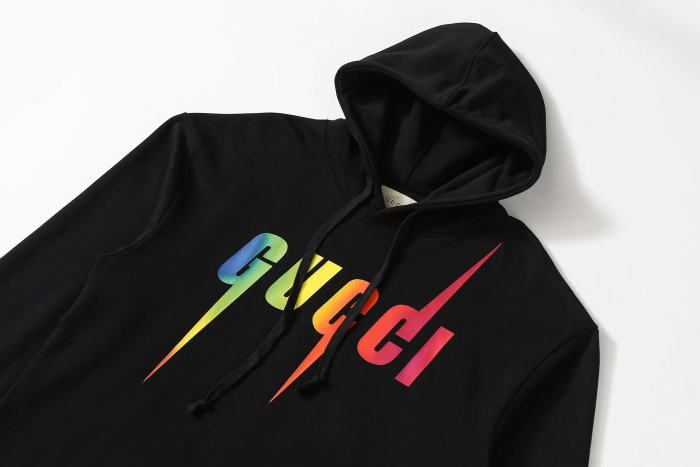 稀少 グッチ コピー 24LOGOプリント連帽スポーツウェア