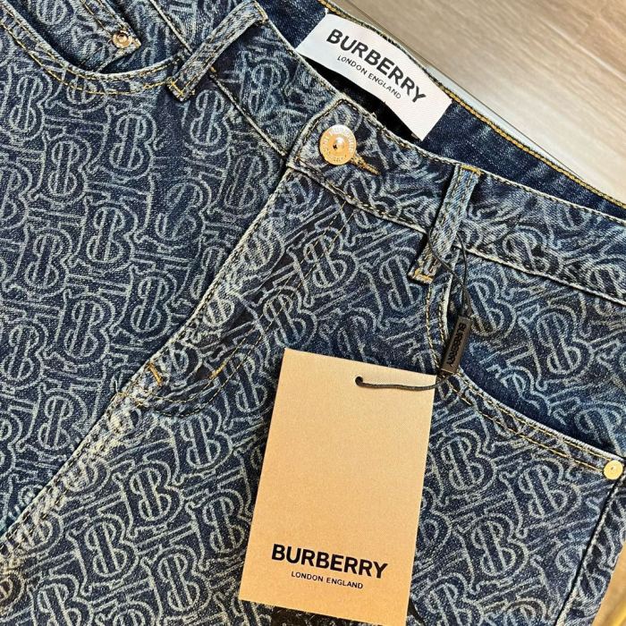 ★超人気 バーバリー コピー burberry戦馬満印LOGOコーナー同期新品重工水洗ジーンズ