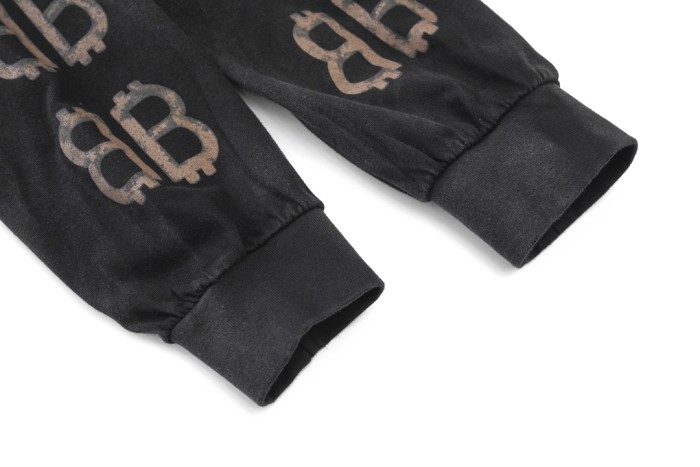 累積売上総額第１位！バレンシアガ 激安通販 ダブルB長袖Tシャツビットコイン長袖を作った